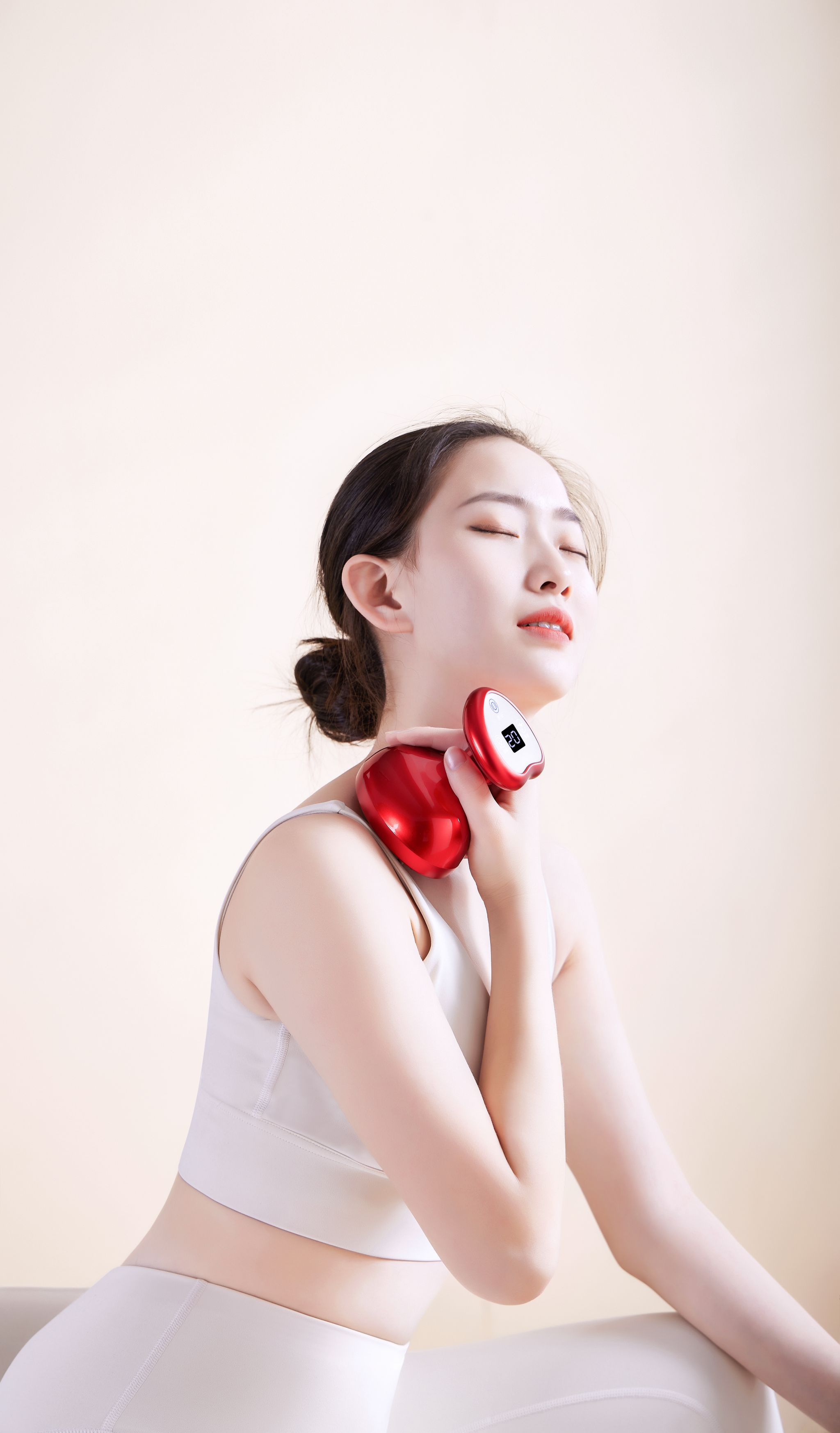 东莞/深圳按摩仪产品摄影，保健用品拍摄/运动产品拍摄/食品/电子产品拍摄/白底图/香水拍摄/服装拍摄/家居用品拍摄/等全品类拍摄定制化拍摄及服务短视频拍摄|静物摄影|宣传片拍摄|产品照片拍摄广告拍摄|tvc拍摄|产品展示视频 护肤品拍摄/化妆品/食品/电子产品拍摄/白底图/香水拍摄/服装拍摄/家居用品拍摄/等全品类拍摄定制化拍摄及服务 全球寄样拍摄，可上门跟拍 #产品拍摄 #静物摄影 #短视频拍摄 #寄样拍摄#宣传片拍摄 #广告拍摄 #广告摄影#企业宣传片 #视频拍摄 #短视频拍摄